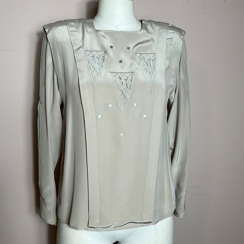 Dynasty Beige Silk Embroidered Cut Out Design Back Button Down Blouse size 4*